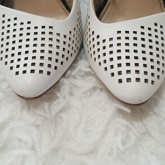 French Connection Black and White Pumps Sz 6 - Picture 9 of 10